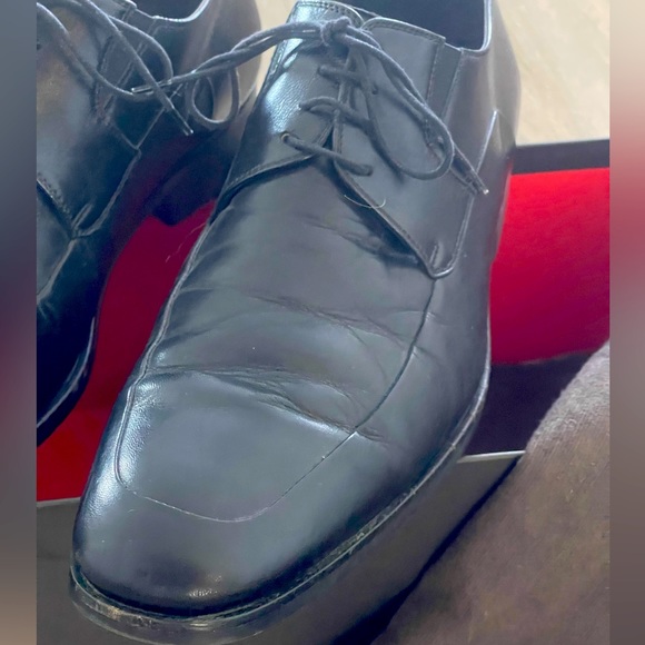 These Bruno Magli shoes come with original box and dust bags. - Picture 3 of 13